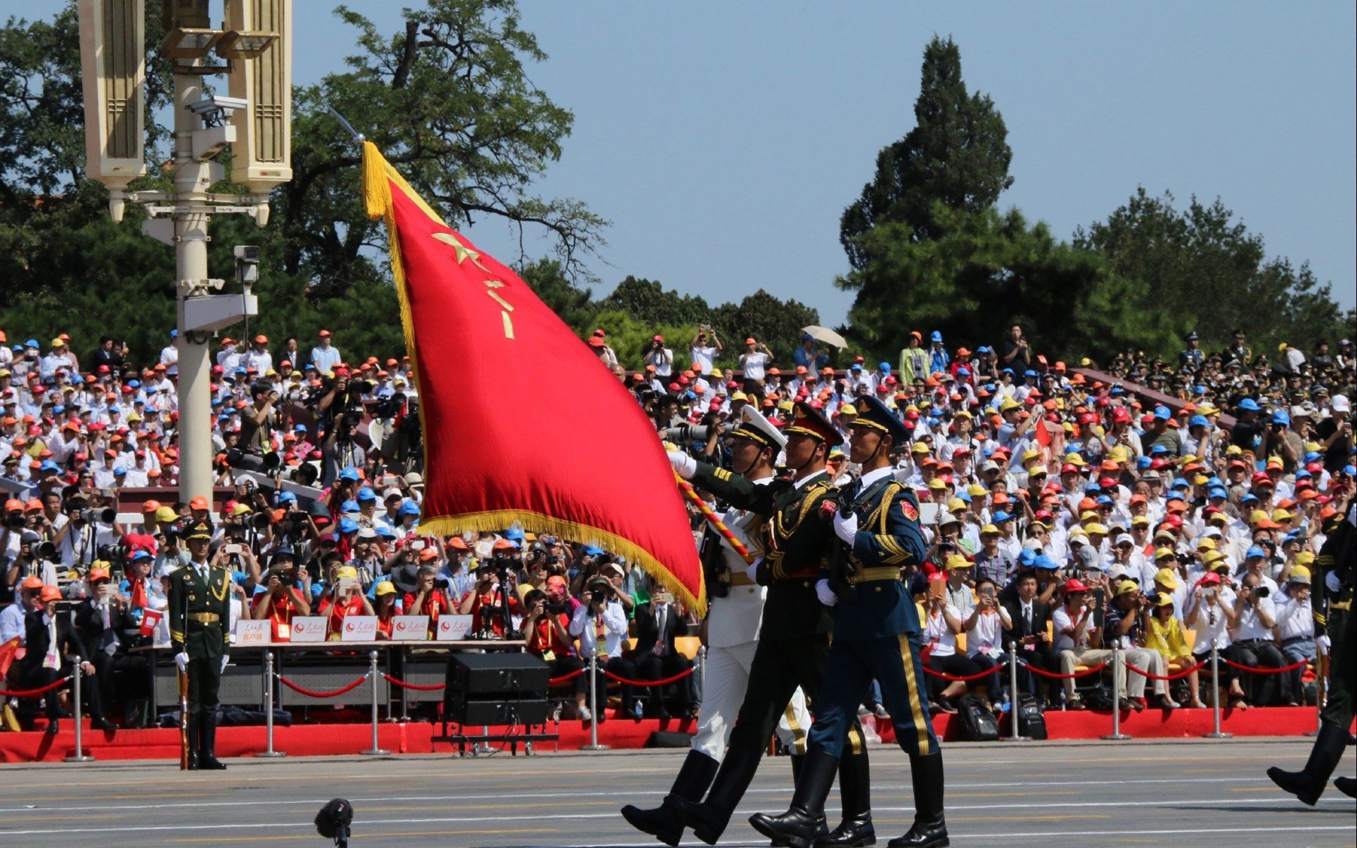 九游官网下载电脑版-拜仁力争打造多语种战术沟通机制，拜仁战术分析
