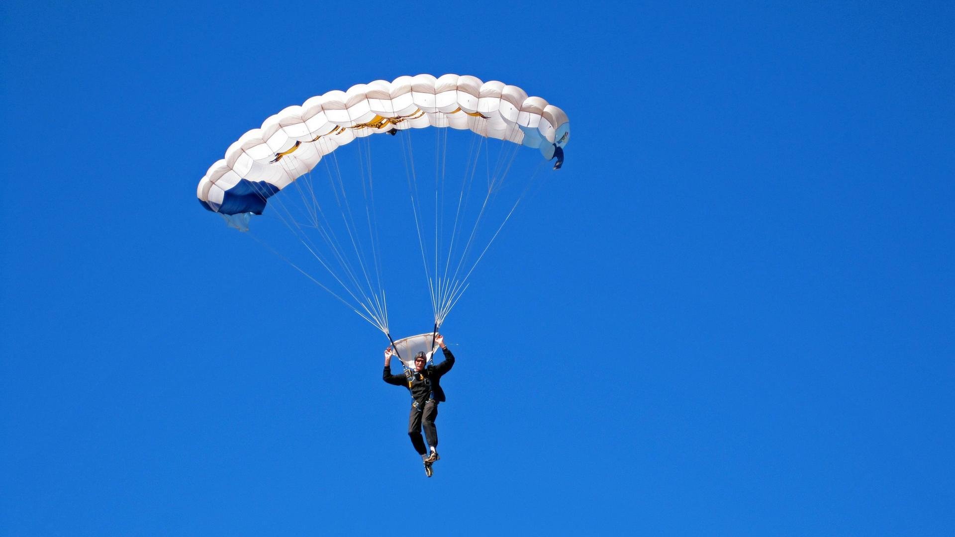 【AI教练】未来比赛的“私家助理”，实时分析战术