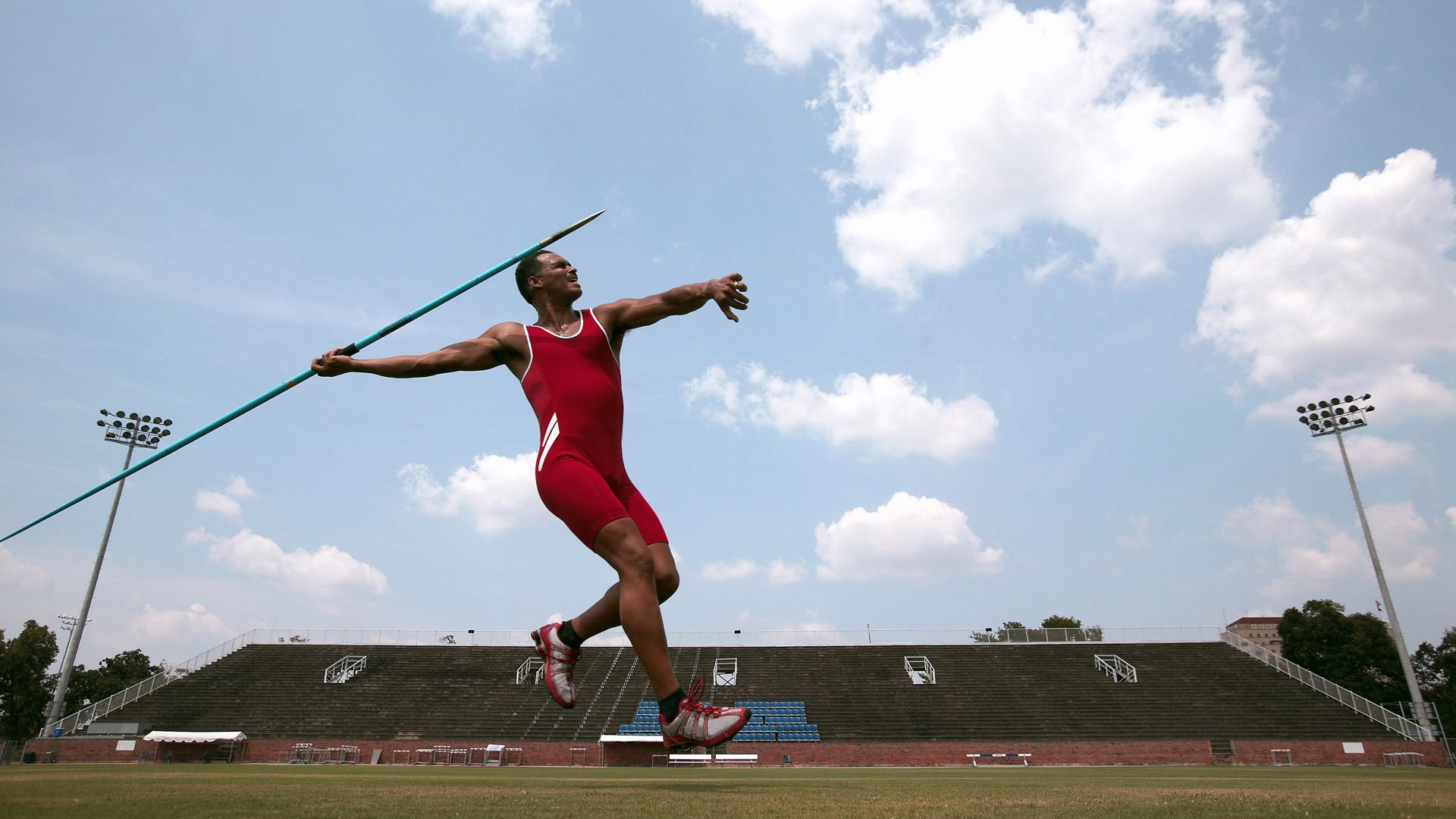 英雄联盟 赛事观众人数持续增长，英雄联盟观看人数超过世界杯